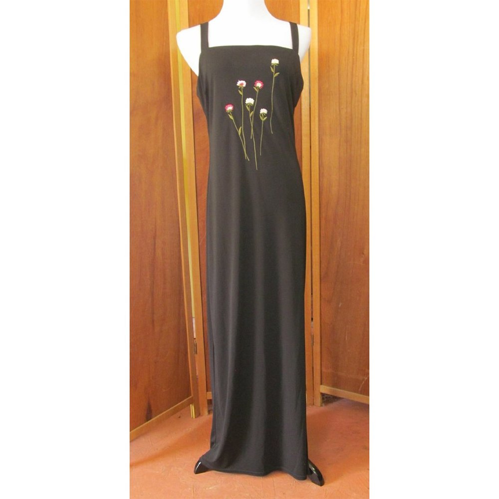 Vintage City Triangles Boardwalk Black w/Floral Embroidery Maxi/Gown Dress USA L